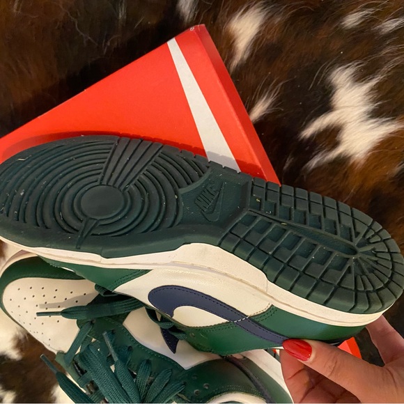 Women’s Nike Dunks - Picture 2 of 5